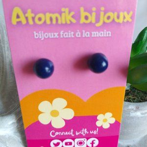 Handmade blue polymer clay earrings. Boucles d'oreilles fait à la main